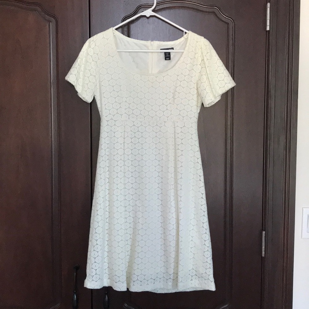 H&M Lace Dress - Picture 1 of 3